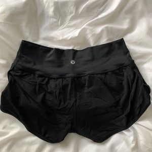 Lululemon athletic black shorts